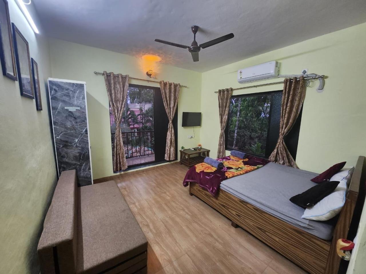 Bhumi Holiday Home Alibag Luaran gambar